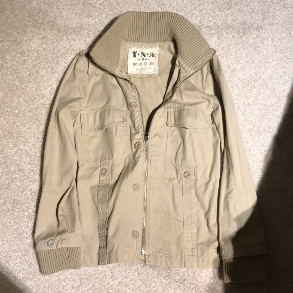 Aritiza. TNA jacket. Size S